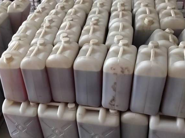 環(huán)氧膠泥倉儲(chǔ)